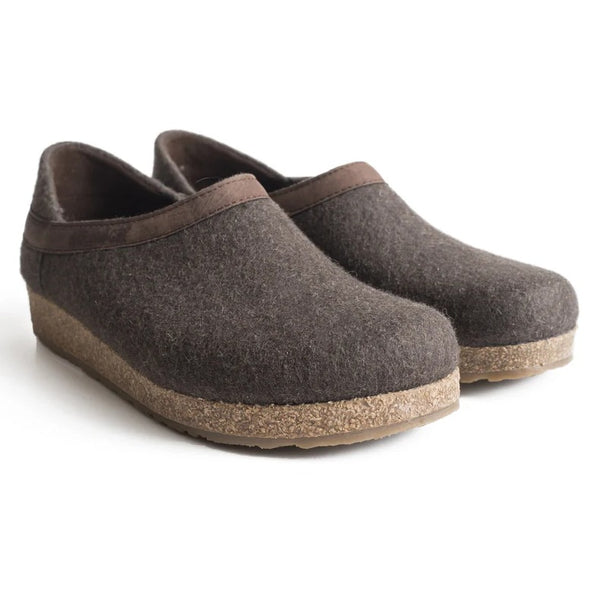 Men's Grizzly Clog with Closed Back